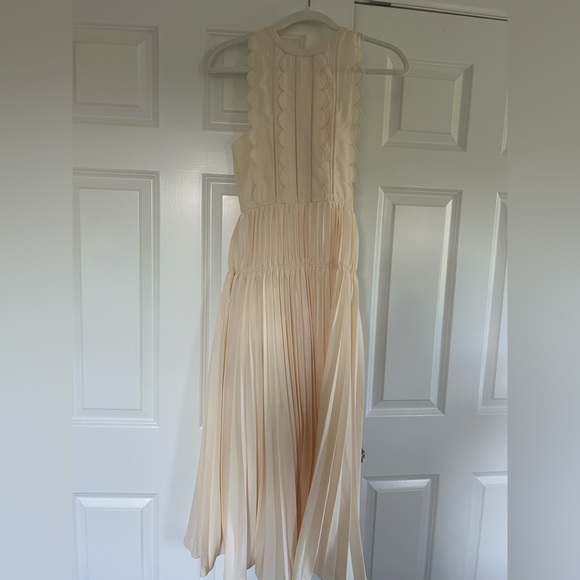 Self Portrait Scallop Detail Midi Dress - Picture 1 of 6